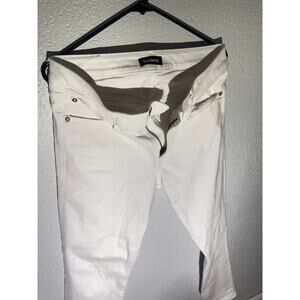 Express Men’s White Skinny Jeans – Size 31x32
